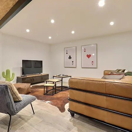 Loft & Pop Billard Apartment